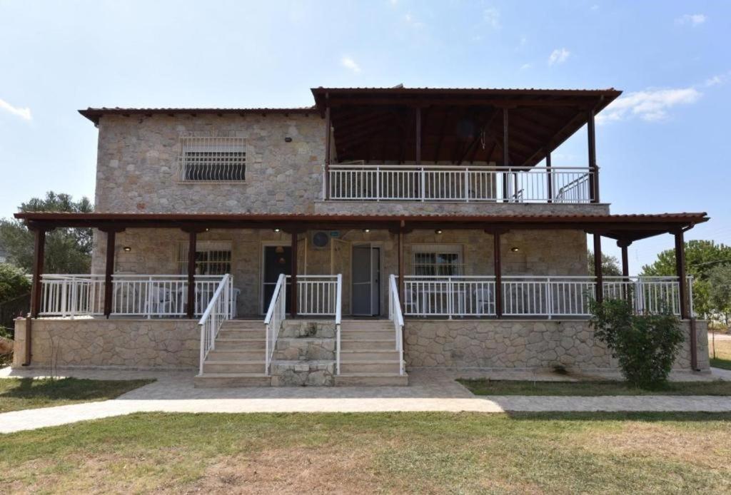Apartments In A Villa By The Beautiful Sea Bay Νέα Ποτίδαια Εξωτερικό φωτογραφία
